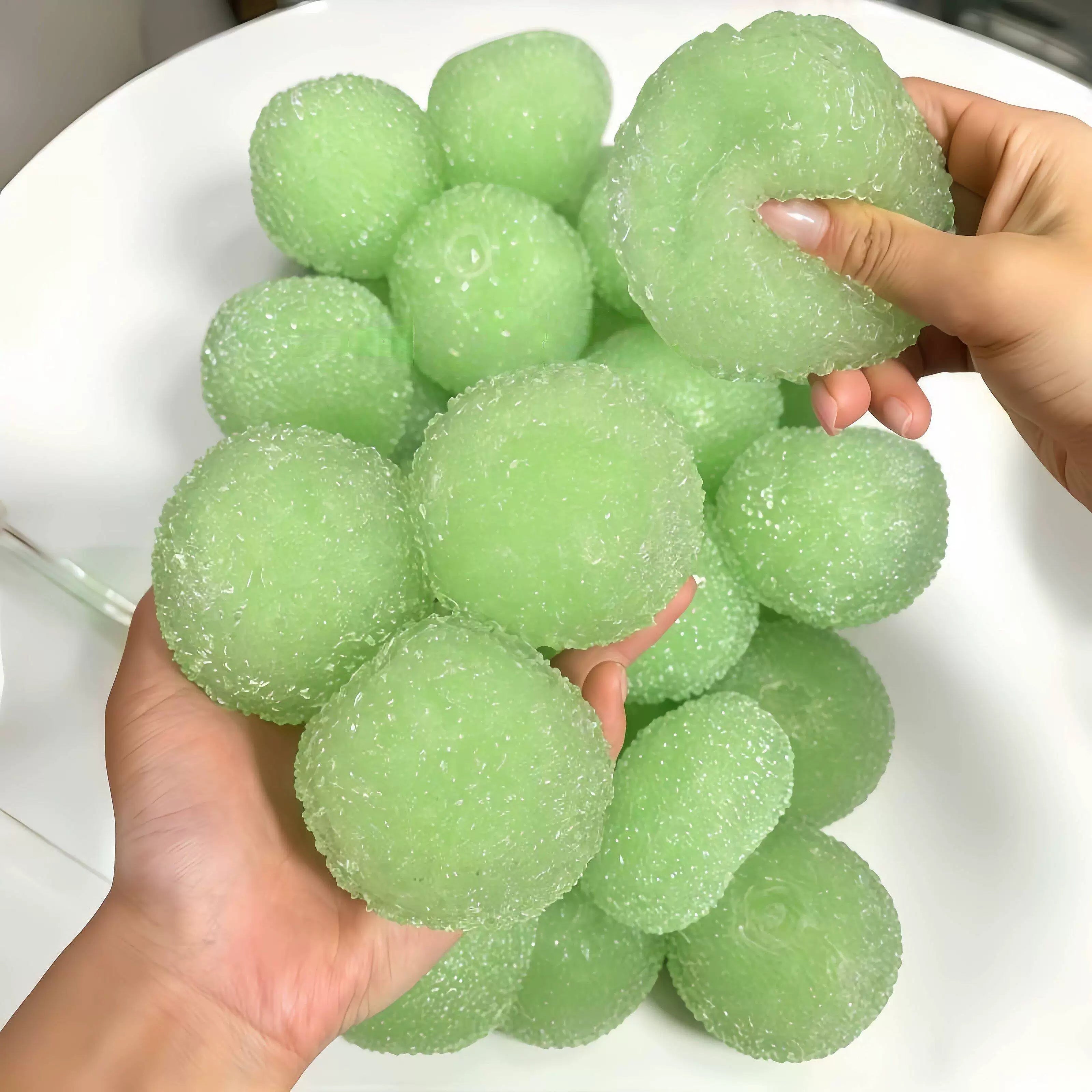 SQ-SLUSH-GG Greengage Crystal Slush Ball