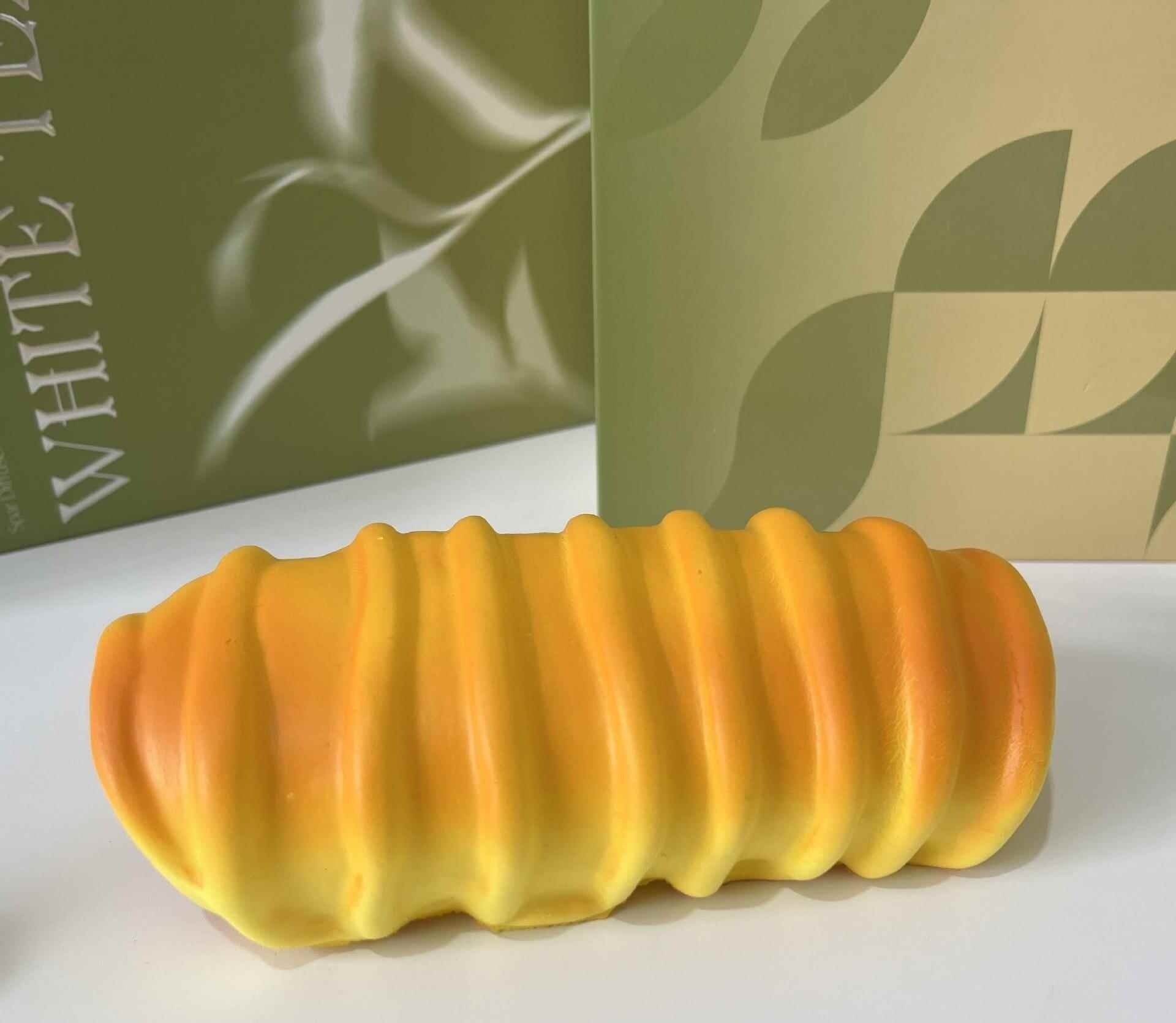 SQ-BAKERY-CATERPILLAR clean