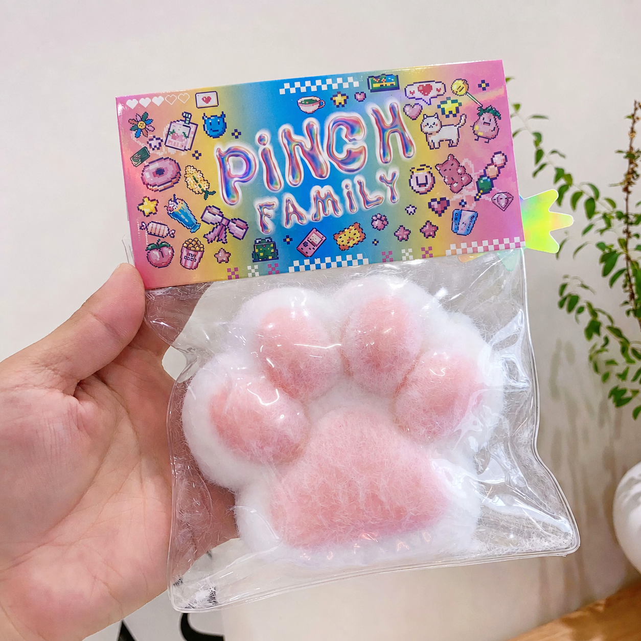SQ-PAW-JUMBO-WHITE Jumbo White Cat Paw